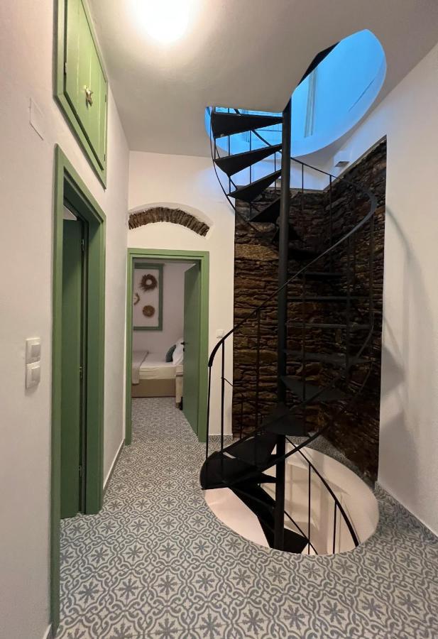 La Casa Verde Ermoupoli Dış mekan fotoğraf